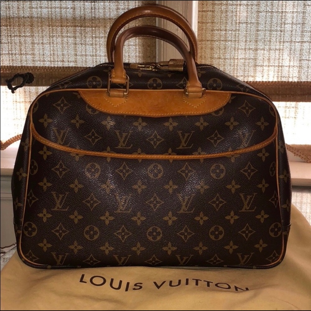 Louis Vuitton Deauville weekend/travel bag